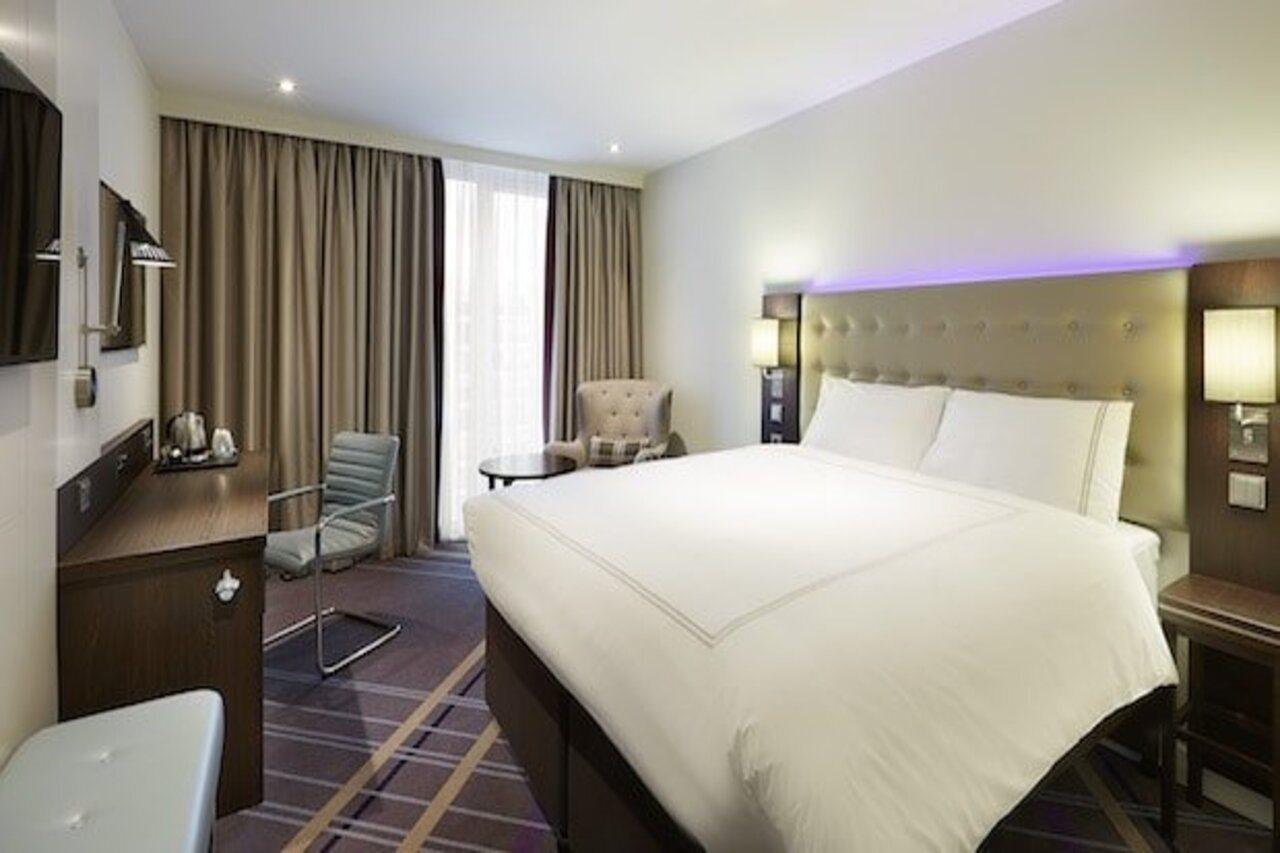Premier Inn Duesseldorf City Friedrichstadt Düsseldorf Exterior foto