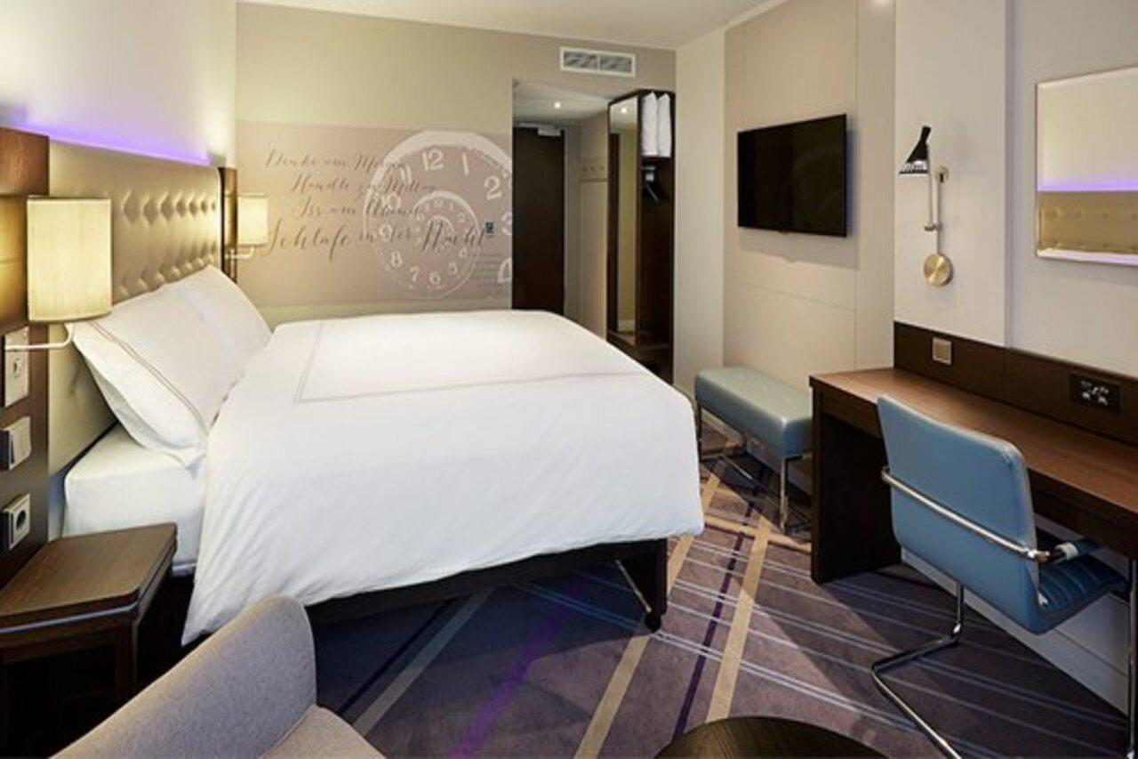 Premier Inn Duesseldorf City Friedrichstadt Düsseldorf Exterior foto