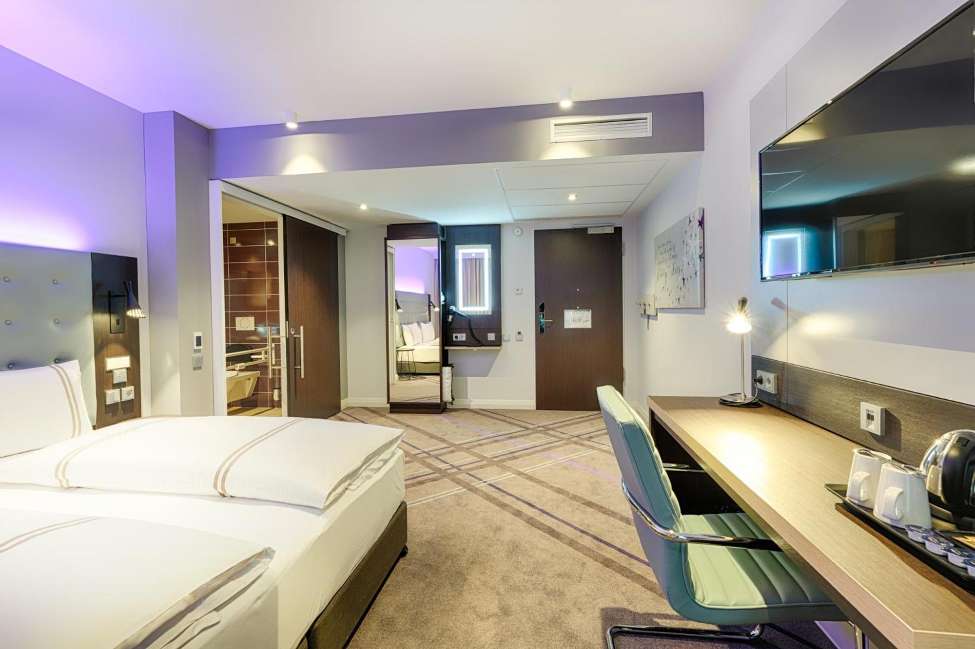Premier Inn Duesseldorf City Friedrichstadt Düsseldorf Exterior foto