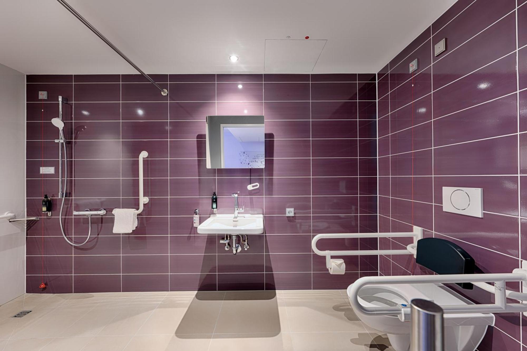 Premier Inn Duesseldorf City Friedrichstadt Düsseldorf Exterior foto
